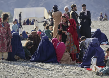 8 இலட்சம் ஆப்கன் மக்களை தாயகம் அனுப்பிய பாகிஸ்தான்!