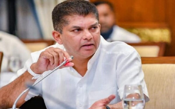 கொலை சம்பவங்களில் பிரபல்யமாக பேசப்பட்ட முன்னாள் எம்.பி மீண்டும் அரசியல் களத்தில்