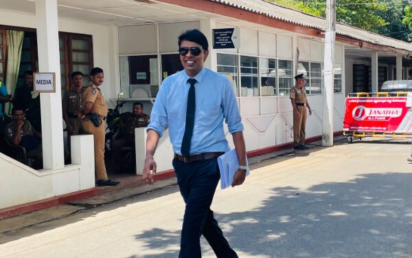 அருச்சுனா எம்பியிடம் 500 மில்லியன் ரூபாய் இழப்பீடு கேட்டு நோட்டீஸ்!