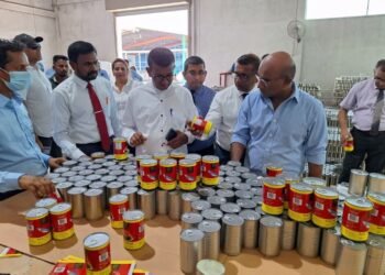 இலங்கையில் உற்பத்தி செய்யப்படும் முதல் டின் மீன் ஐக்கிய அரபு எமிரேட்ஸுக்கு ஏற்றுமதி