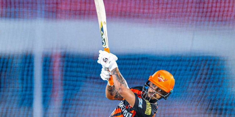 ஐ.பி.எல் கடந்த முறை விட்டதைப் பிடிக்குமா சண்றைசர்ஸ்?