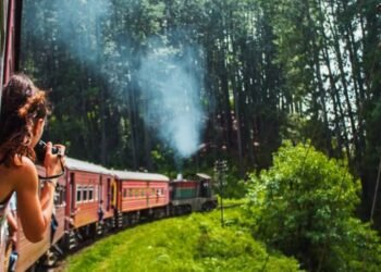 சிவனொளிபாதமலை யாத்திரையை முன்னிட்டு விசேட ரயில் சேவை