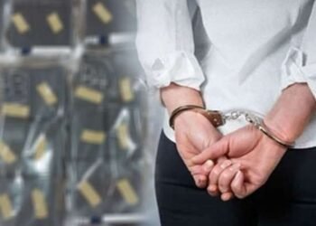 கட்டுநாயக்கவில் சவுதி அரேபிய பெண்கள் கைது!