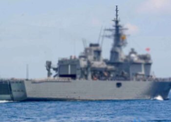 நடுக்கடலில் சிக்கிய 700 கிலோ கிராம் போதைப்பொருள்!