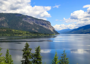 மலையேறிய போது பரிதாபமாக பலியான 17வயது சிறுவன்