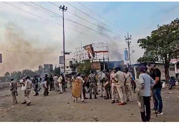 வக்பு சட்ட எதிர்ப்பு போராட்டம்: முர்ஷிதாபாத்தில் 100-க்கும் மேற்பட்டோர் கைது