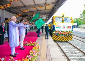 மஹவ – ஓமந்தை ரயில் வீதி ஜனாதிபதி மற்றும் இந்திய பிரதமரால் திறந்து வைப்பு