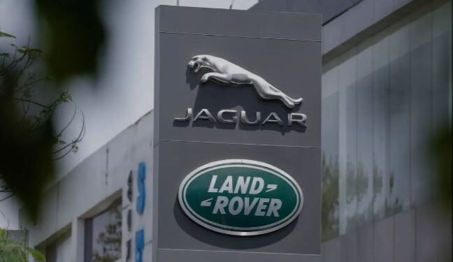 அமெரிக்காவிற்கு கார் ஏற்றுமதி செய்வதை நிறுத்தியது ஜாகுவார் லேண்ட் ரோவர்