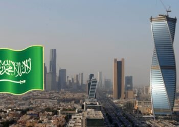 சவூதி அரேபியா 13 நாடுகளுக்கு தற்காலிக விசா தடை !