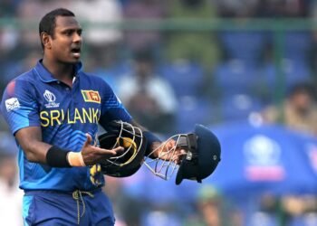 எஞ்சலோ மெத்திவ்ஸ் டெஸ்ட் போட்டிகளில் இருந்து ஓய்வு