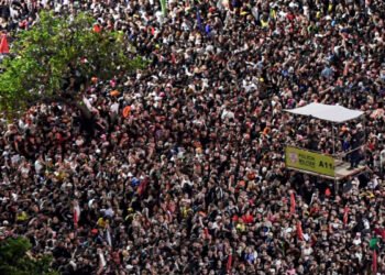 பிரபல பாப் பாடகி நிகழ்ச்சிக்கு வெடிகுண்டு மிரட்டல்!