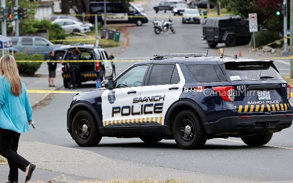 கனடாவில் ஐந்து உயிர்களை காவுகொண்ட கோர விபத்து