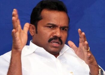 கருணாவின் முதல் மனைவியின் பெயரில் பல ஏக்கர் காணி அபகரிப்பு!