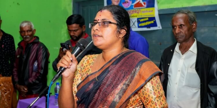 அரசாங்கத்தின் கருத்துகள் பொறுப்பற்றது – அனுஷா கண்டனம்