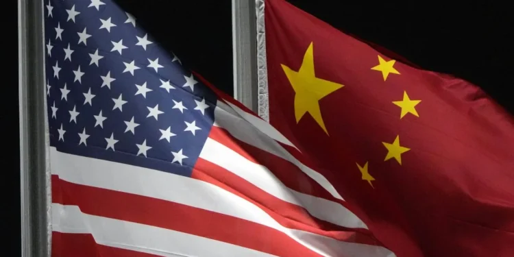 அமெரிக்கா- சீனா வரி விதிப்பு தொடர்பில் எடுக்கப்பட்டுள்ள தீர்மானம்