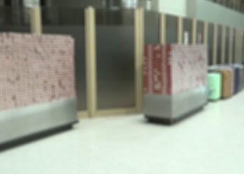 பல இலட்சம் ரூபா பெறுமதியான சிகரெட்டுகளுடன் நால்வர் கைது