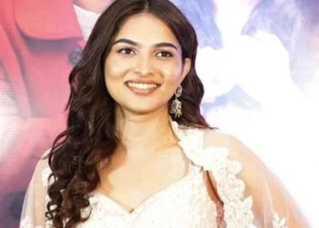 ஒரு இரவுக்கு இத்தனை லட்சமா?