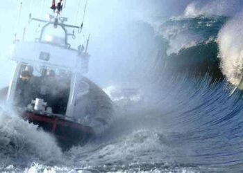 மீனவர்களுக்கு சிவப்பு எச்சரிக்கை விடுப்பு