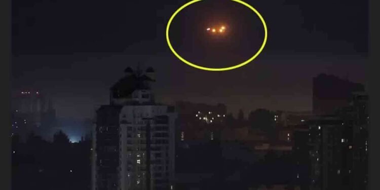 ஒரே இரவில் 355 டிரோன்கள் வீச்சு!