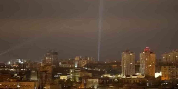 100 உக்ரைன் டிரோன்களை சுட்டு வீழ்த்திய ரஷியா