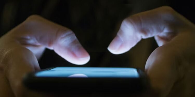 சமூக வலைத்தளத்தின் ஊடாக பண மோசடியில் ஈடுபட்ட நபர் கைது