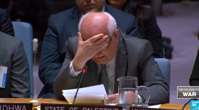 காஸா குழந்தைகளின் நிலையை பார்க்க முடியவில்லை ஐ.நா. கூட்டத்தில் அழுத பலஸ்தீனிய தூதர்