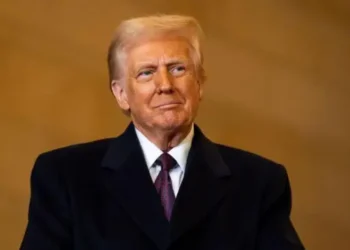 டொனால்ட் ட்ரம்ப் கட்டாரில் இருந்து அபுதாபிக்கு விஜயம்!