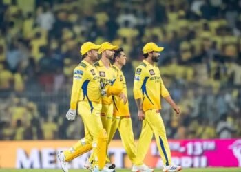 தொடர் தோல்வியின் எதிரொலி – முக்கிய வீரர்களை அணியில் இருந்து நீக்கும் சிஎஸ்கே