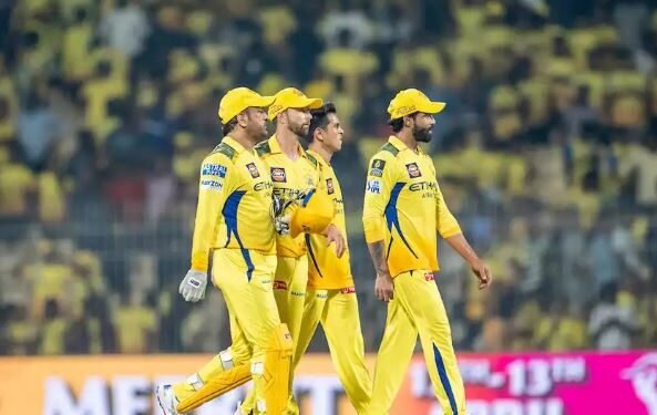 தொடர் தோல்வியின் எதிரொலி – முக்கிய வீரர்களை அணியில் இருந்து நீக்கும் சிஎஸ்கே