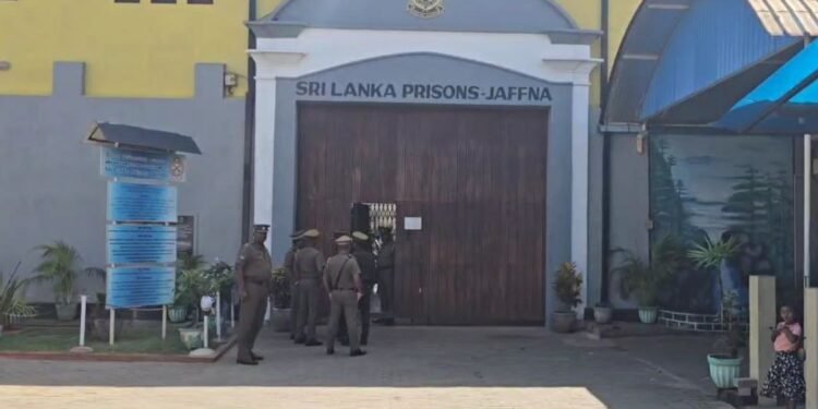 வெசாக் தினத்தை முன்னிட்டு கைதிகள் விடுதலை!