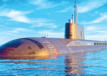 புதிய அணு சக்தி நீர்மூழ்கி கப்பலை அறிமுகம் செய்தது பிரான்ஸ்: அமெரிக்க இராணுவம் அதிர்ச்சி