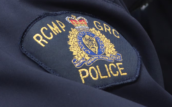 கனடாவில் இடம்பெற்ற கோர விபத்தில் 2 பேர் பரிதாப மரணம்