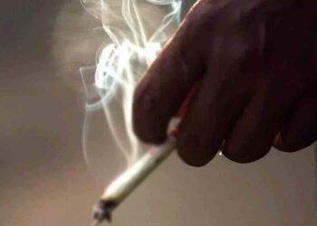 21 வயதிற்கு உட்பட்டோருக்கு விற்பனை செய்ய தடை