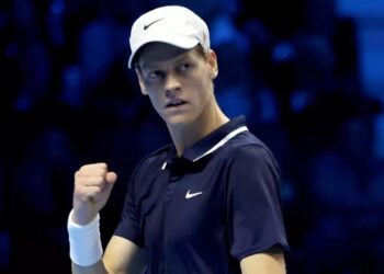 பிரெஞ்சு ஓபன் டென்னிஸ் : நம்பர் 1 வீரர் அரையிறுதிக்கு முன்னேற்றம்