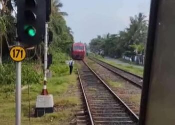 கடலோர ரயில் மார்க்கத்தில் சமிக்ஞை அமைப்பில் கோளாறு