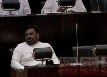 வரலாற்றை மாற்றிய போட்டி..! ஒரே போட்டியில் மூன்று சூப்பர் ஓவர்கள்!