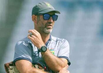 நியூசிலாந்து கிரிக்கெட் அணிக்கு புதிய தலைமைப் பயிற்சியாளர் நியமனம்