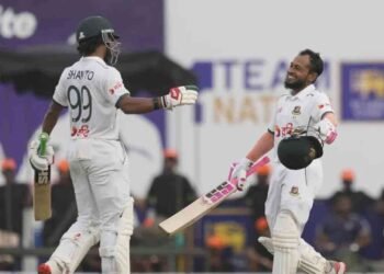 முதலாம் நாள் ஆட்டம் நிறைவு!