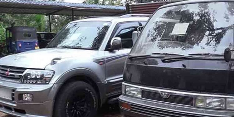 பல கோடி பெறுமதியான மேலும் இரு வாகனங்கள் சிக்கின