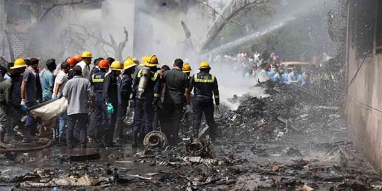 விமான விபத்தில் யாரும் உயிர் பிழைக்கவில்லை