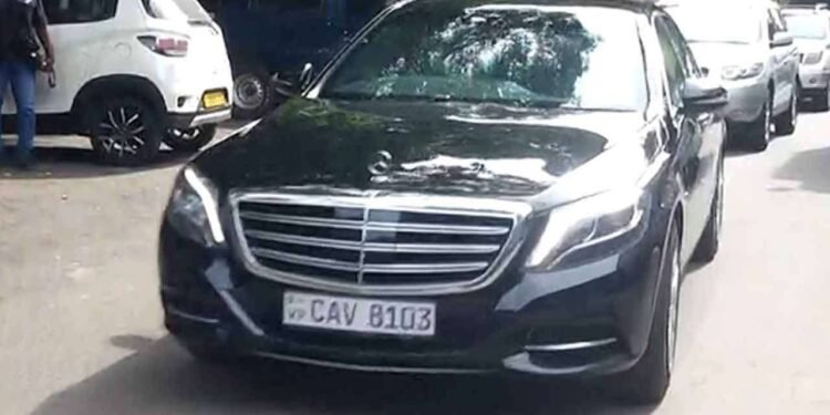 CIDயில் இருந்து ரணில் வௌியேறினார்