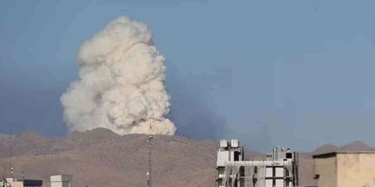 ஈரானின் 3 அணுசக்தி நிலையங்கள் மீது அமெரிக்கா தாக்குதல்