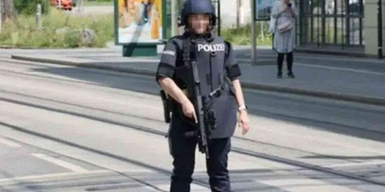 துப்பாக்கிச் சூட்டில் 8 பேர் பலி