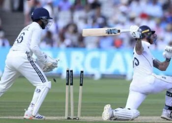லார்ட்ஸ் டெஸ்டில் அதிக முறை போல்டாக்கி இந்தியா சாதனை