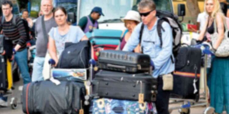 13 இலட்சத்தை தாண்டிய சுற்றுலாப் பயணிகள் எண்ணிக்கை