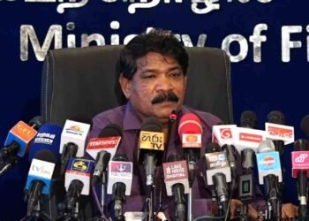 மீண்டும் இலங்கை கடற்பரப்புக்குள் அத்துமீறி நுழைய ஆரம்பித்துள்ளனர்