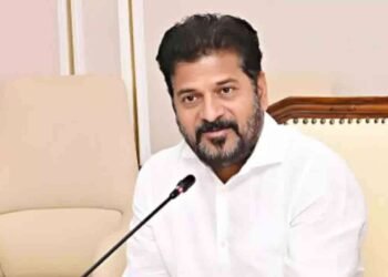 தொழிலாளர்களின் வேலை நேரம் 10 மணி நேரமாக அதிகரிப்பு!