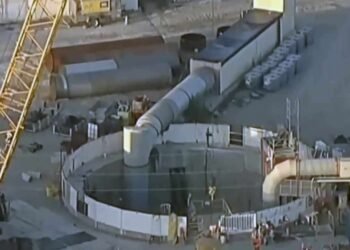 அமெரிக்காவில் சுரங்கம் இடிந்து விழுந்து விபத்து – 31 தொழிலாளர்கள் உயிருடன் மீட்பு