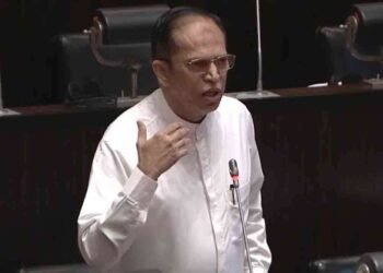 பாடத்திட்டங்களை நவீன காலத்திற்கேற்ப மாற்ற வேண்டும்!