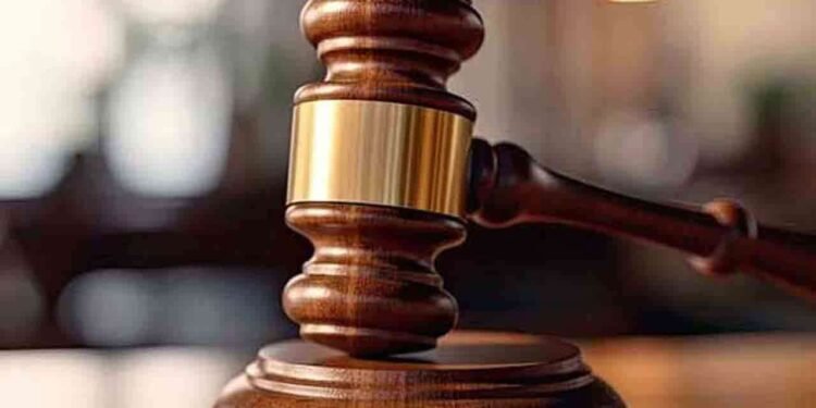 ஜொன்ஸ்டனின் ஹோட்டலைத் தாக்கியவர்களுக்கு ஒத்திவைக்கப்பட்ட சிறைத்தண்டனை